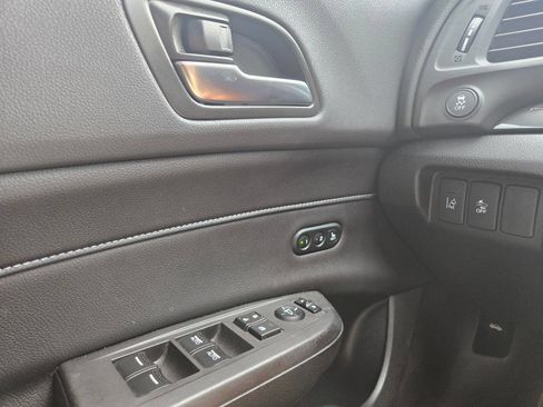 Used 2019 Acura ILX FWD image 13