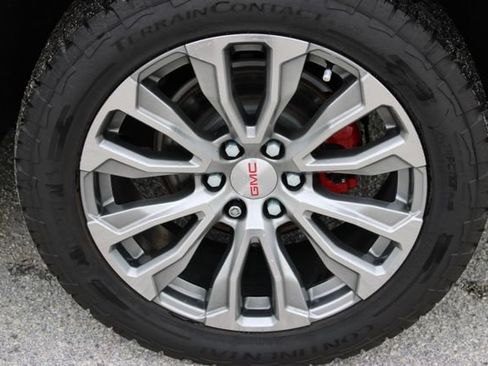 Used 2021 GMC Yukon XL Denali w/ Denali Premium Package AWD/4WD image 29