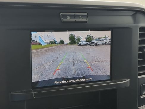 Certified 2025 Ford F250 XLT AWD/4WD image 18