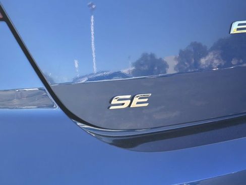 Used 2020 Hyundai Elantra SE FWD image 10