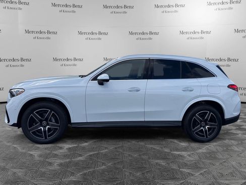 New 2026 Mercedes-Benz GLC 350e GLC 350e image 2