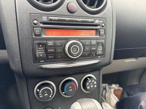 Used 2011 Nissan Rogue S AWD/4WD image 5