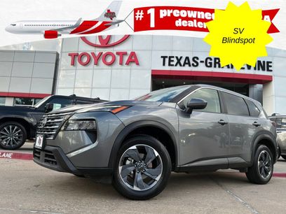 Used 2025 Nissan Rogue SV