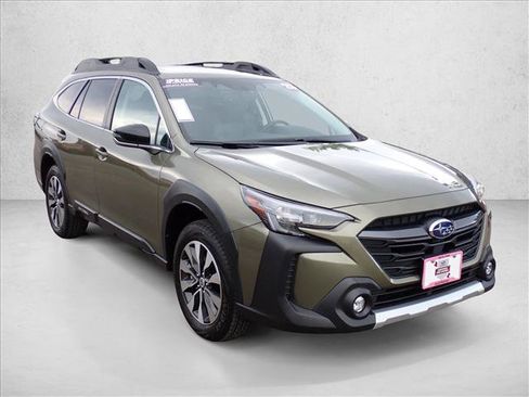 Certified 2025 Subaru Outback Limited AWD/4WD image 6