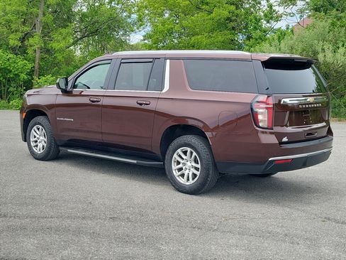 Used 2022 Chevrolet Suburban LS AWD/4WD image 7