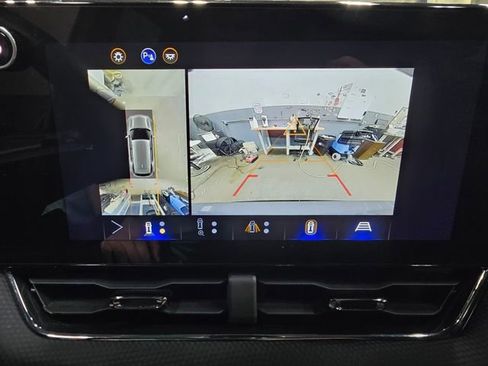 Used 2025 Chevrolet Equinox RS w/ Safety and Technology Package image 22