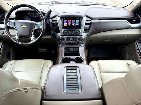 Used 2016 Chevrolet Suburban LT image 26
