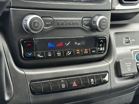 New 2026 RAM ProMaster 1500 w/ Quick Order Package 22G SLT image 19