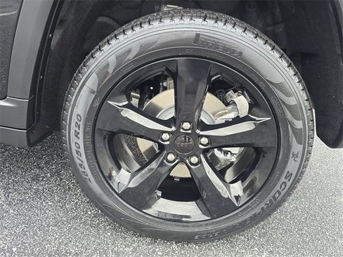 New 2026 Jeep Grand Cherokee Limited image 7