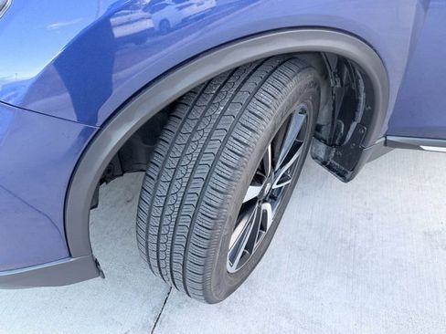 Used 2017 Nissan Rogue SL w/ SL Premium Package image 38