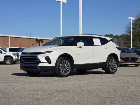 Used 2024 Chevrolet Blazer Premier w/ Driver Confidence II Package image 3