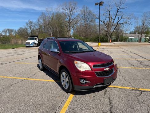 Used 2010 Chevrolet Equinox LTZ image 6