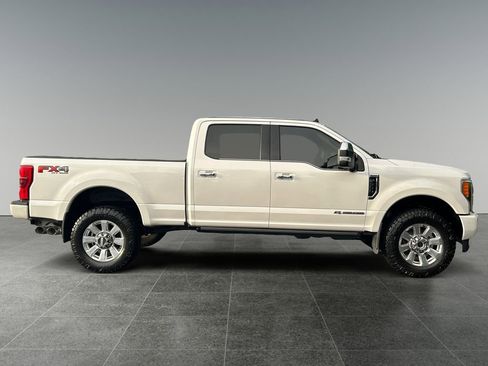 Used 2019 Ford F350 Platinum w/ Platinum Ultimate Package image 8