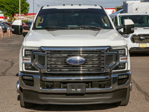 Used 2022 Ford F350 Lariat w/ Lariat Ultimate Package AWD/4WD image 3