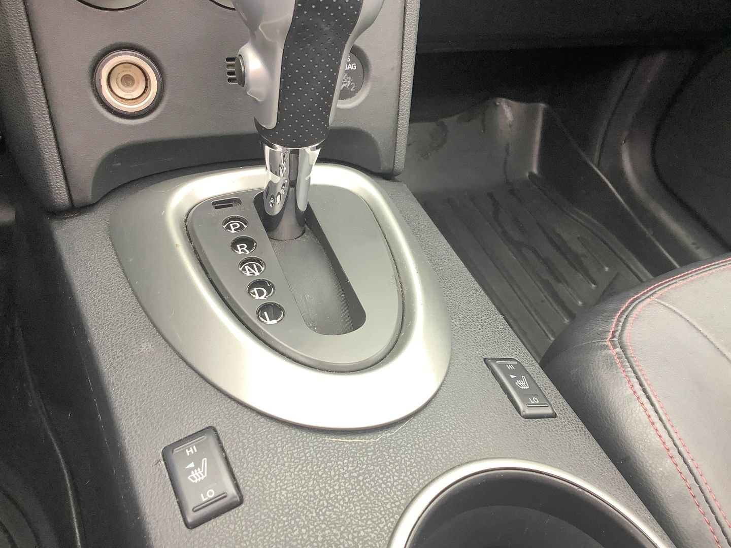 Used 2013 Nissan Rogue SL AWD/4WD image 28