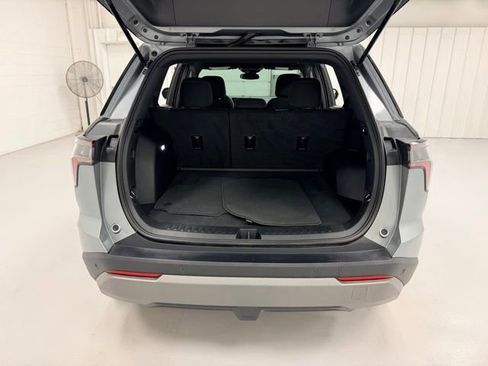Used 2026 Chevrolet Equinox LT FWD image 25