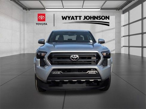 New 2026 Toyota Tacoma SR5 image 8