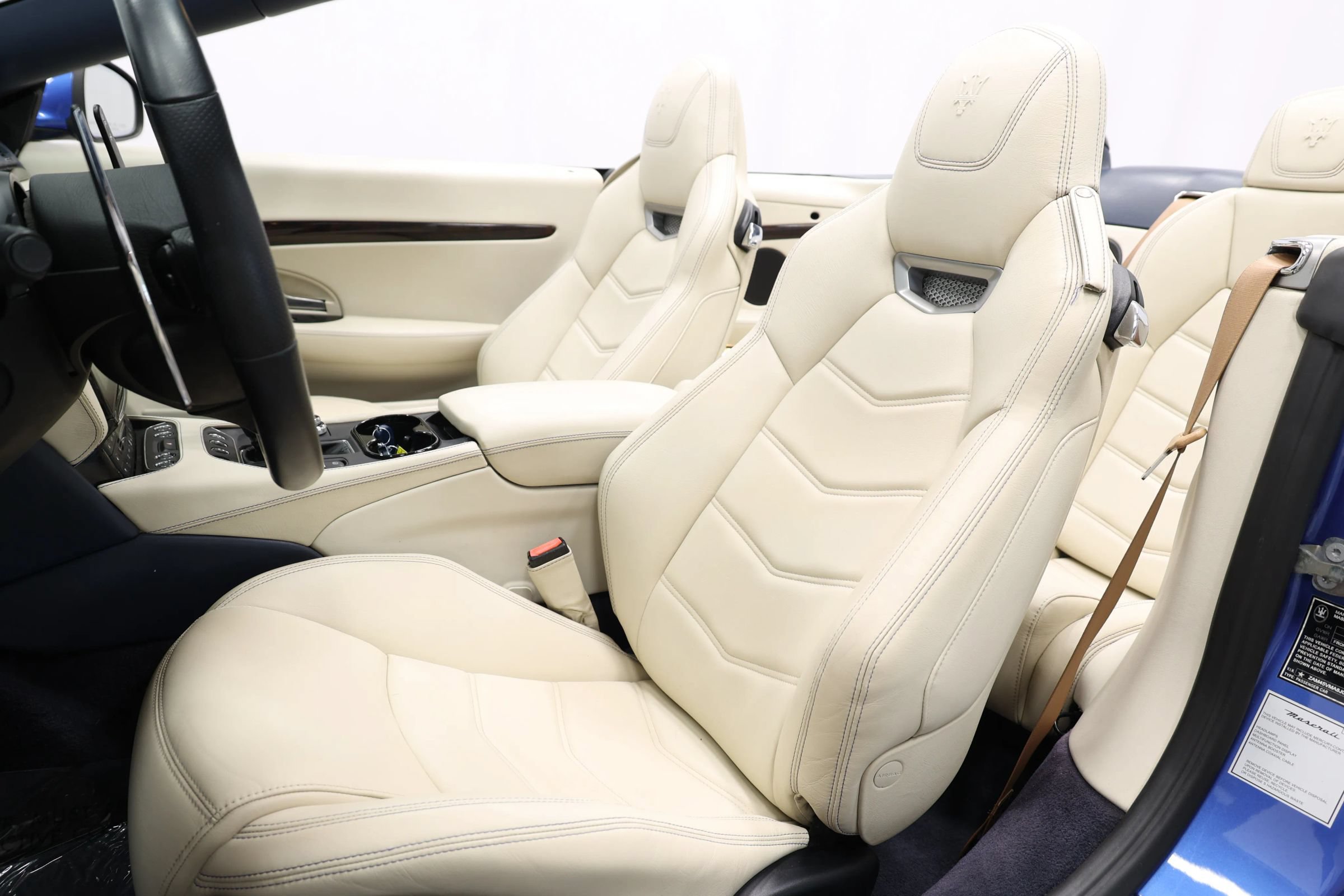Used 2018 Maserati GranTurismo Sport RWD image 17