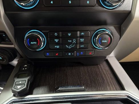 Used 2020 Ford F250 Lariat w/ Lariat Ultimate Package image 22