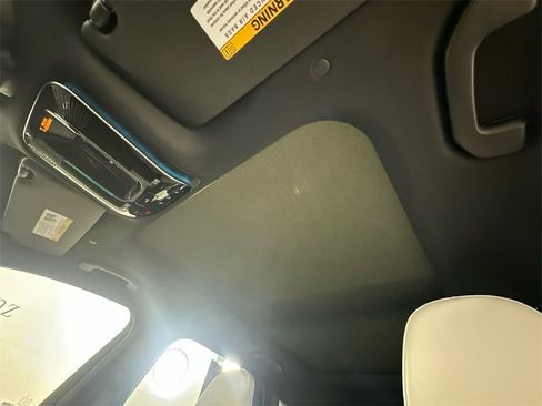 Certified 2024 Mercedes-Benz GLC 300 image 33