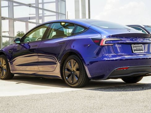 Used 2025 Tesla Model 3 Long Range RWD image 10