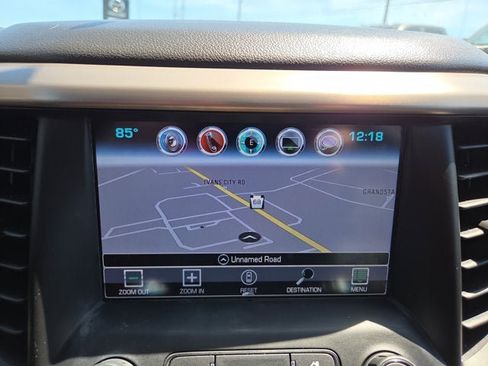 Used 2018 GMC Acadia Denali w/ Technology Package AWD/4WD image 23