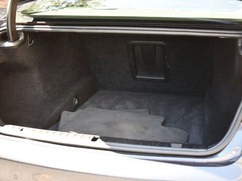 Used 2017 BMW 750i xDrive image 10