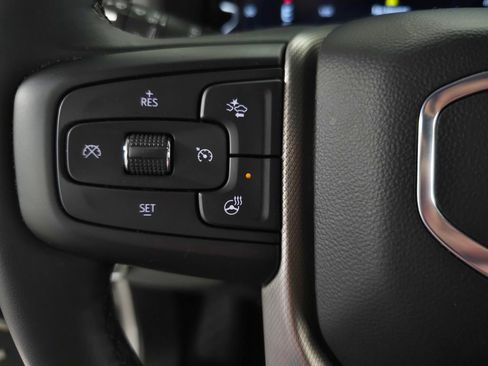 Used 2024 GMC Yukon Denali image 22