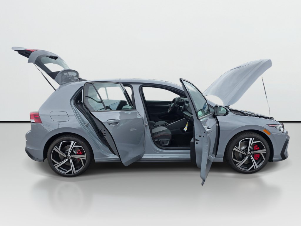 New 2026 Volkswagen GTI SE FWD image 9