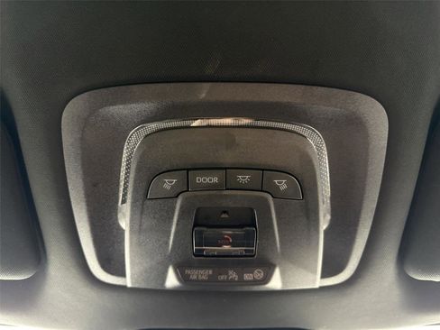 Used 2025 Toyota Crown Signia image 23