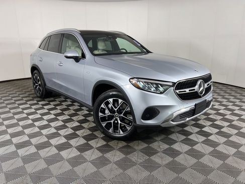 Certified 2025 Mercedes-Benz GLC 350e 4MATIC image 51