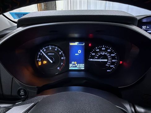 Used 2023 Subaru Crosstrek 2.0i Premium image 19