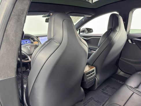 Used 2019 Tesla Model S 100D image 35