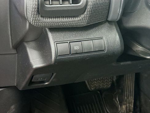 Used 2023 Toyota bZ4X XLE w/ Weather Package AWD/4WD image 17