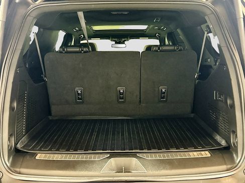 Used 2023 GMC Yukon XL AT4 w/ AT4 Premium Package AWD/4WD image 26