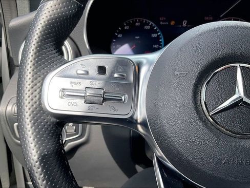 Used 2022 Mercedes-Benz GLC 300 image 26