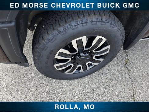 Certified 2024 GMC Sierra 2500 Denali Ultimate AWD/4WD image 9
