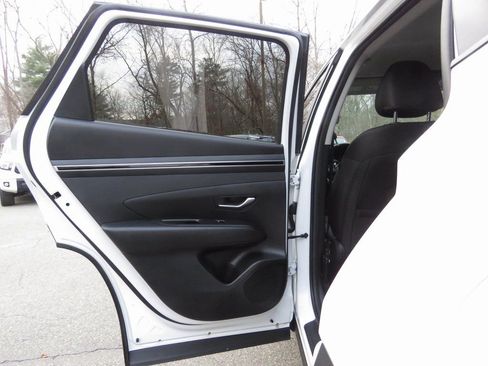 Used 2022 Hyundai Tucson SEL w/ Cargo Package image 19