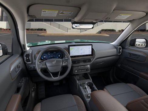 New 2025 Ford Bronco Sport Outer Banks image 9