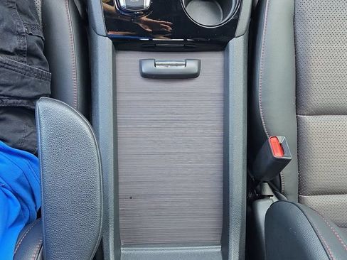 Used 2021 Honda Ridgeline Black Edition image 23