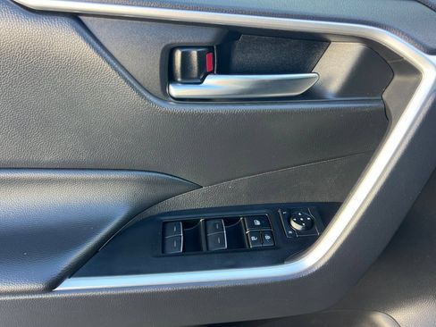 Used 2024 Toyota RAV4 XLE FWD image 10
