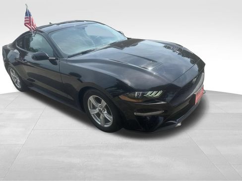 Used 2020 Ford Mustang Coupe RWD image 31
