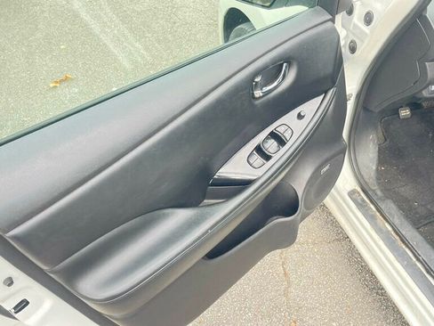 Used 2016 Nissan Leaf SL w/ Premium Package image 15