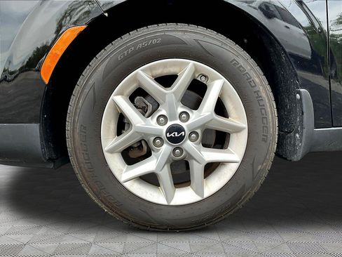 Used 2022 Kia Soul LX w/ Technology Package FWD image 31