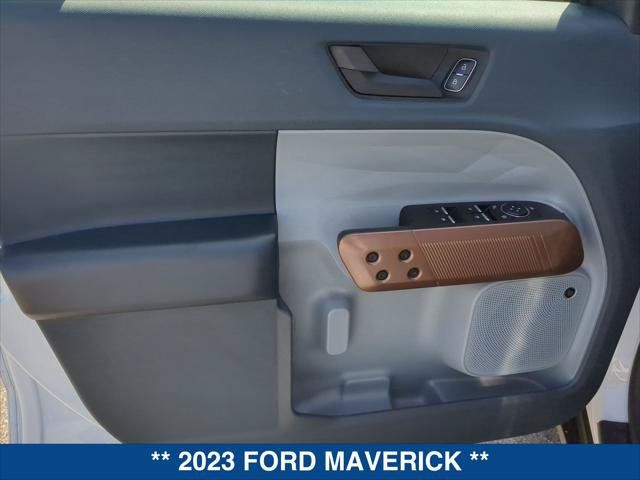Used 2023 Ford Maverick Lariat w/ Lariat Luxury Package AWD/4WD image 10