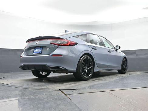 Used 2024 Honda Civic Sport image 28