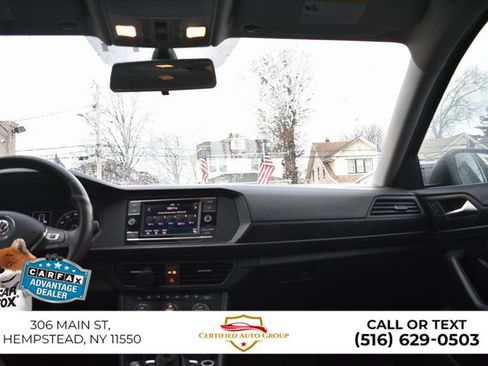 Used 2019 Volkswagen Jetta SE image 30