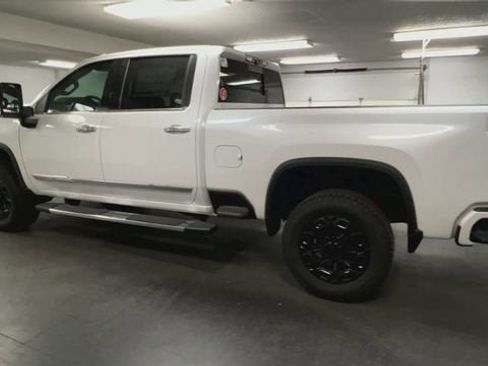 New 2025 Chevrolet Silverado 2500 High Country w/ Technology Package AWD/4WD image 6