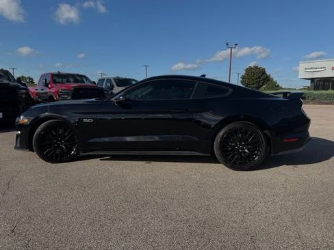 Used 2021 Ford Mustang GT Premium w/ GT Performance Package RWD image 10