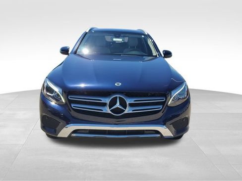 Used 2018 Mercedes-Benz GLC 300 4MATIC image 2